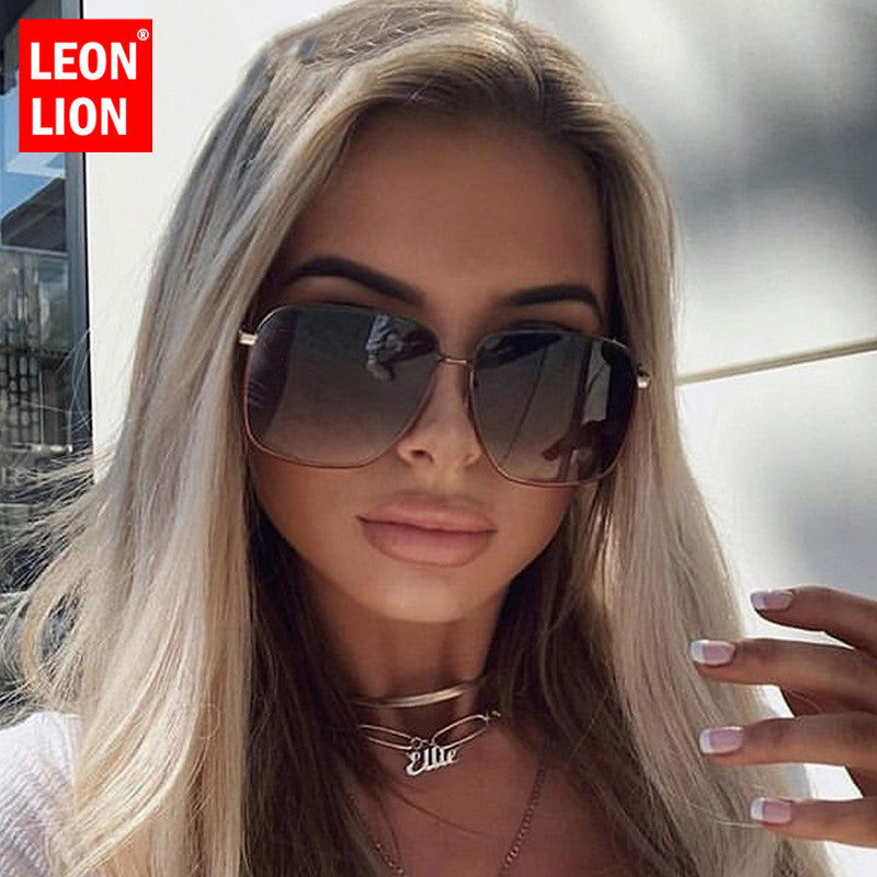 LeonLion 2019 Fashion Metal Women Sunglasses Mirror Classic Large frame Retro Street Beat Glasses Travel Oculos De Sol UV400